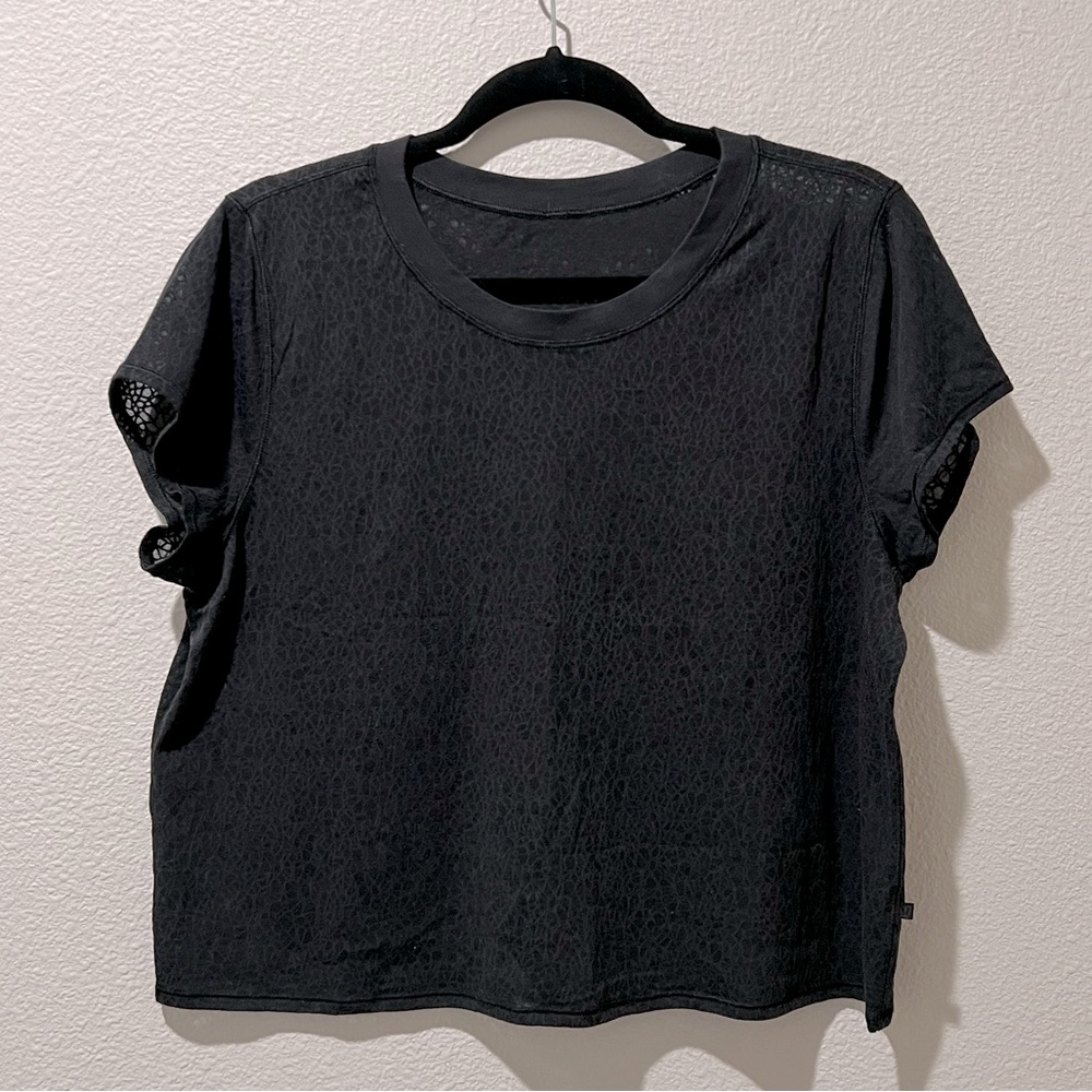 Lululemon Crop Top